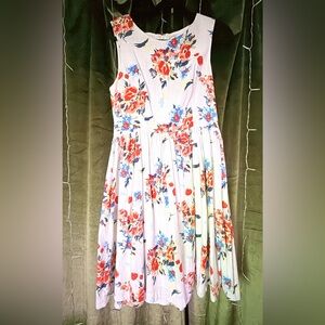 Savannah A-line floral dress, size 6 US/size 10 AU